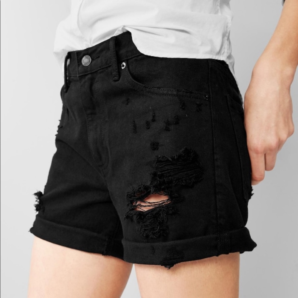 GAP 1969 Sexy Boyfriend Shorts